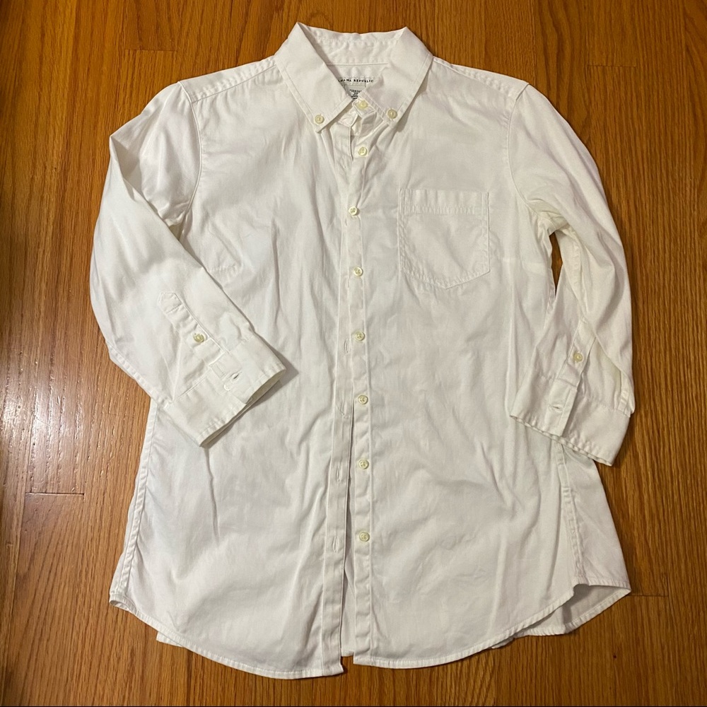 Banana Republic White Collared Button-Down Shirt